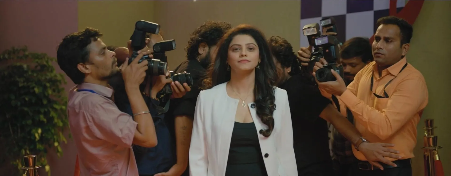 Screenshot 1 - Tula Pahta 2026 Hindi - Marathi Dual Audio