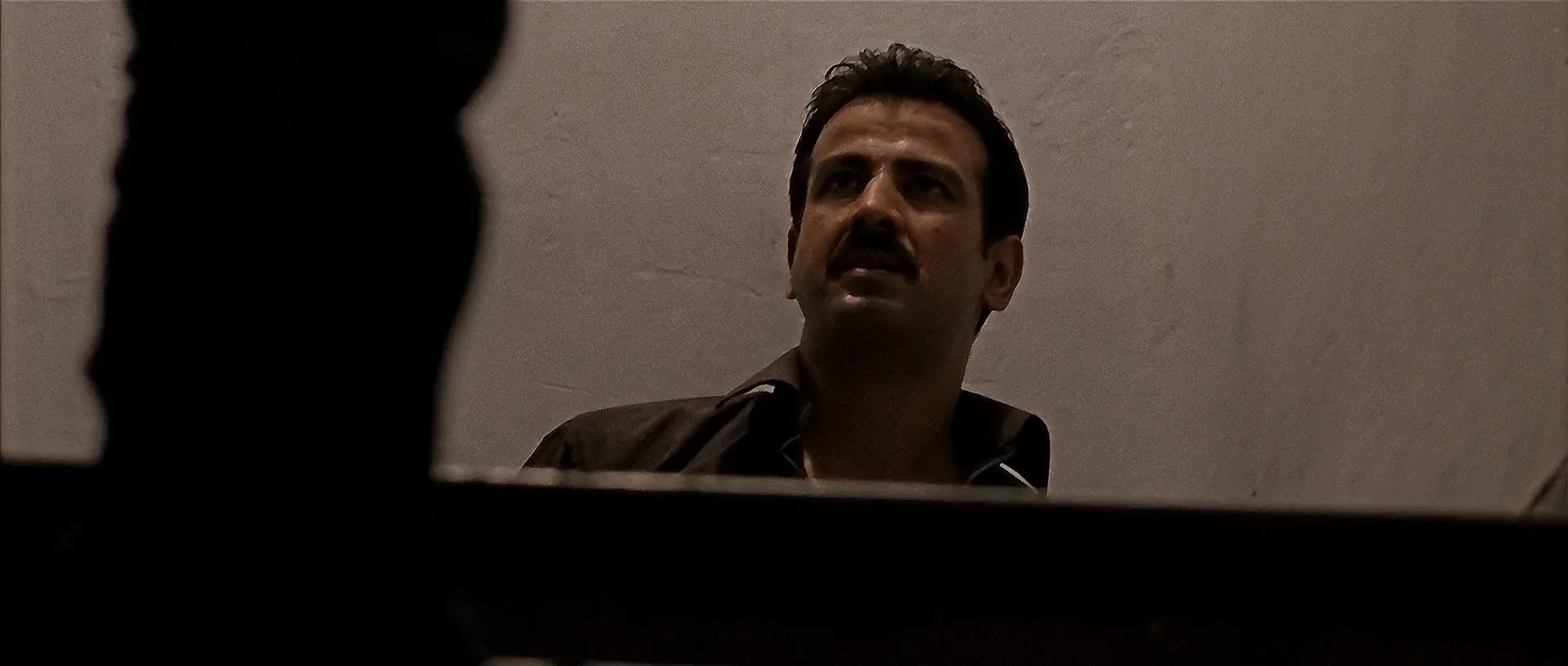 Screenshot 3 - Udaan 2010 Hindi Dual Audio