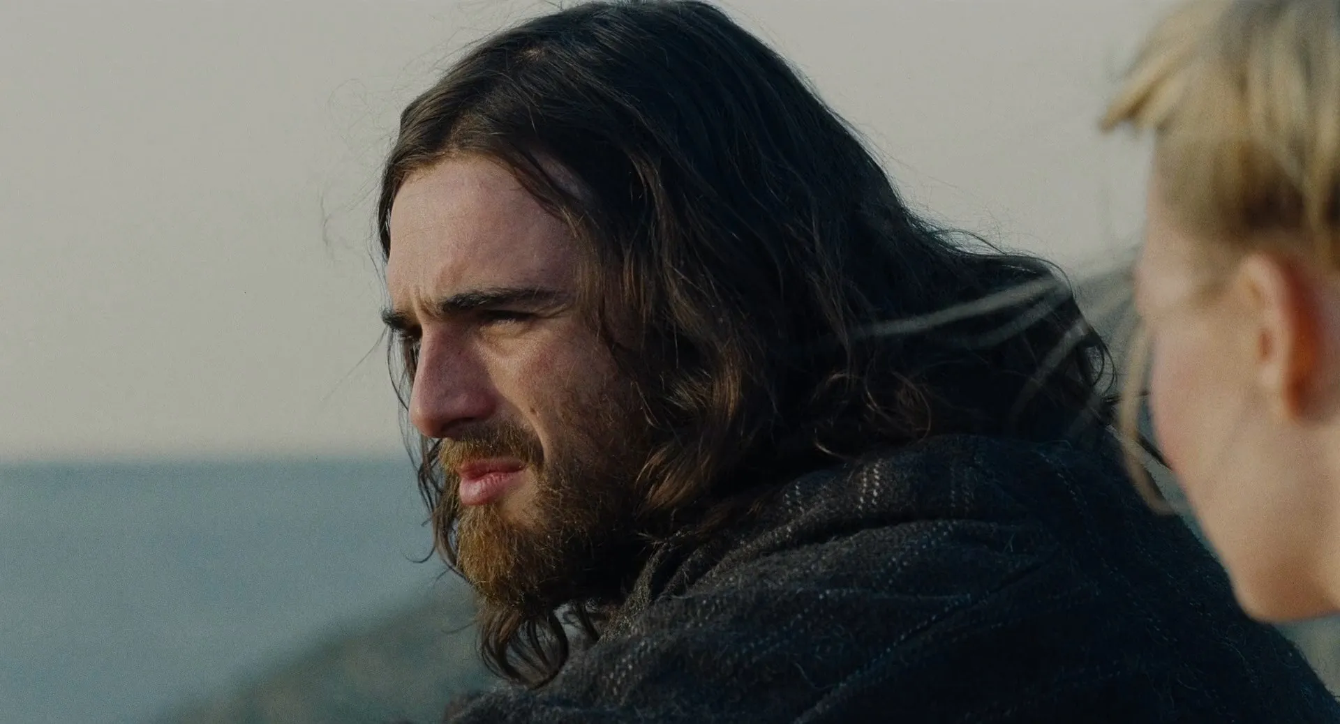 Screenshot 1 - Wuthering Heights 2026 Hindi - English Dual Audio