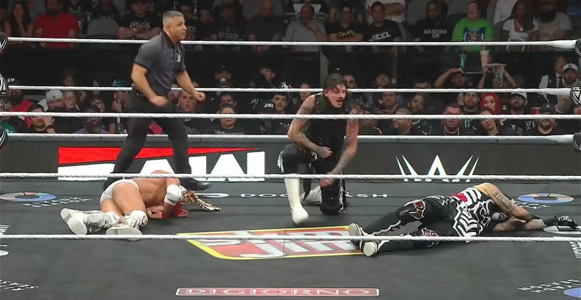 Screenshot 5 - WWE Raw 2026 English Dual Audio (21th September)