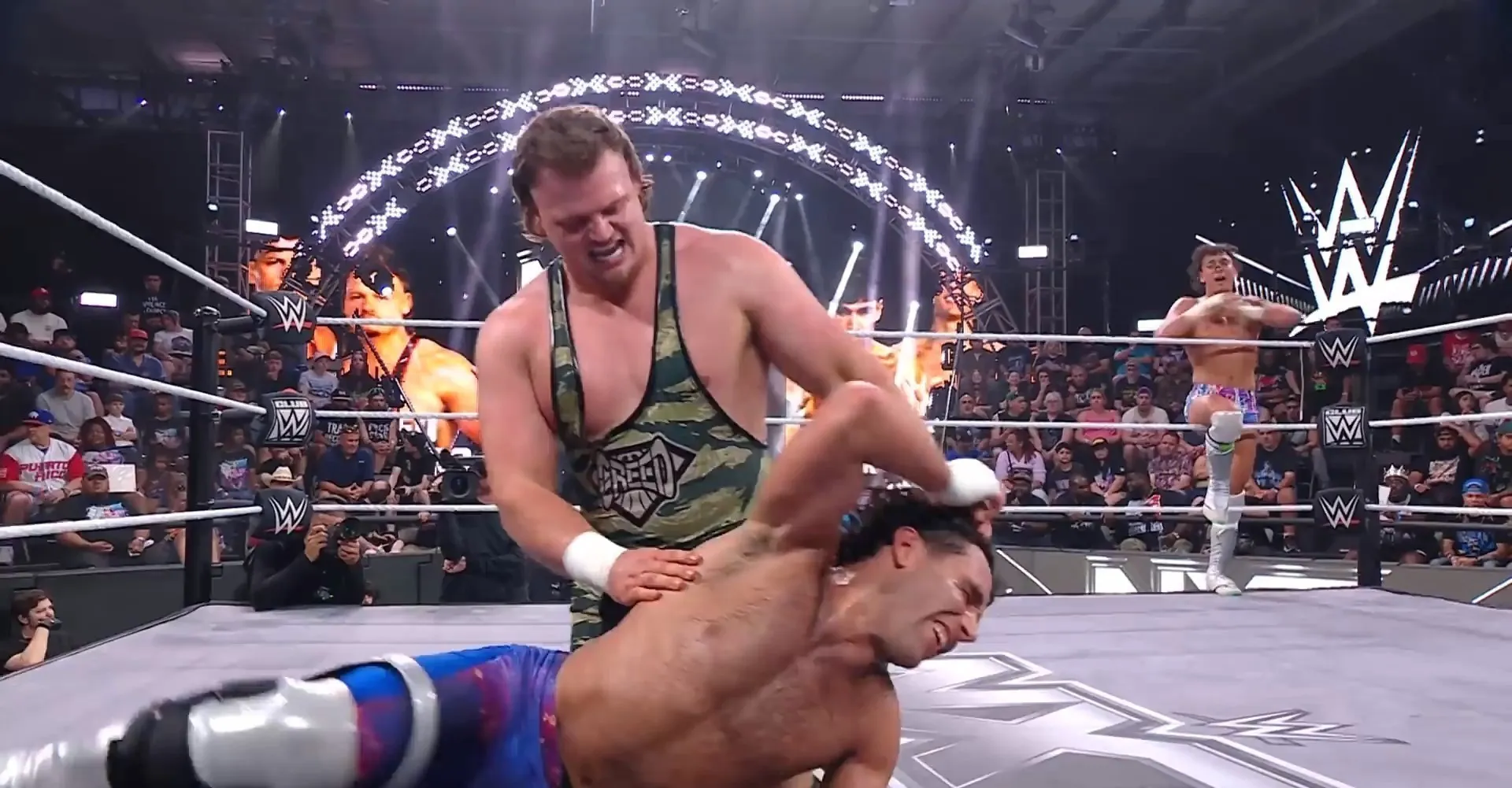 Screenshot 3 - WWE NXT 2026 Hindi - English Dual Audio (8th September)