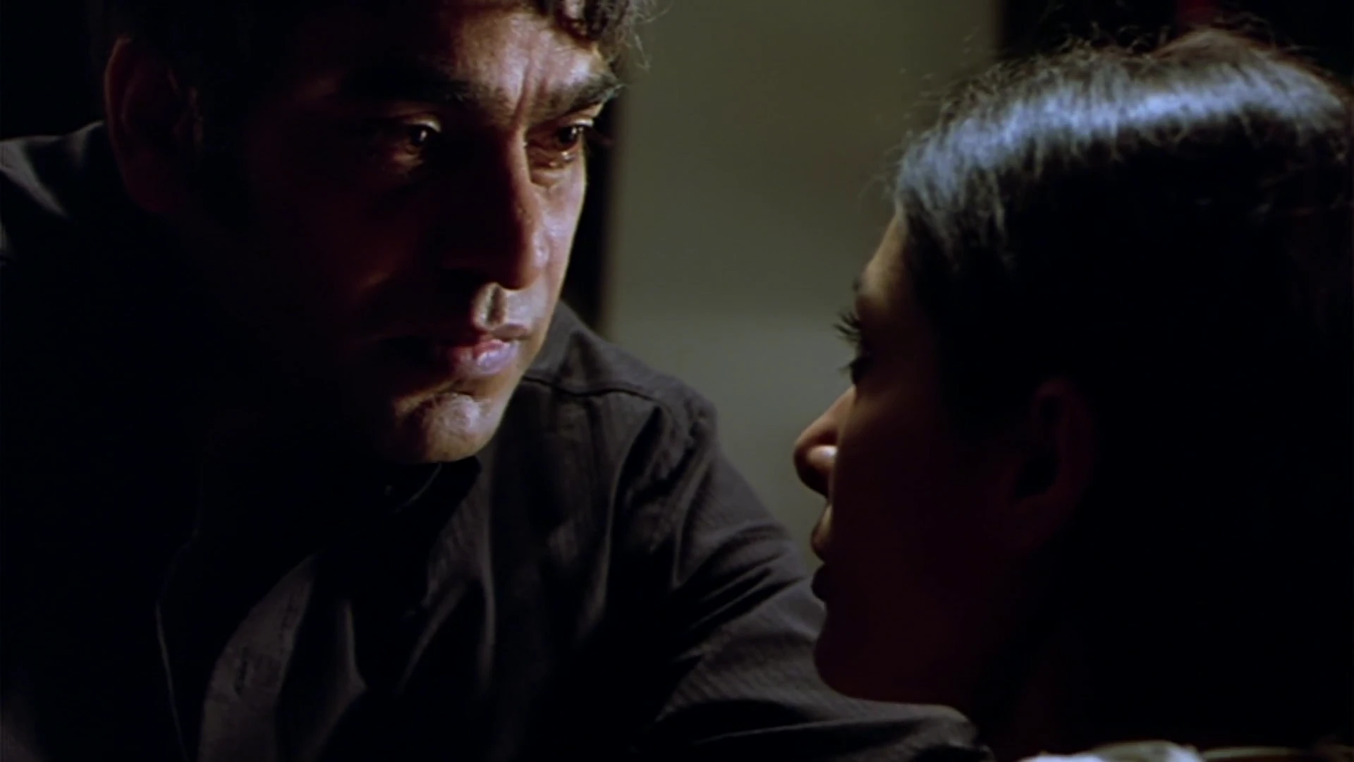 Screenshot 5 - Awarapan 2007 Hindi Audio