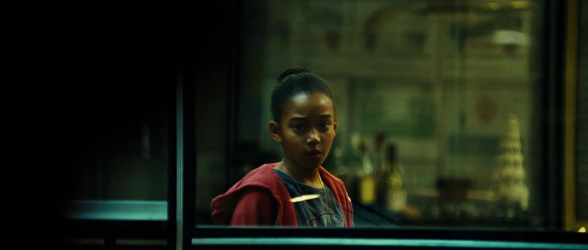 Screenshot 3 - Colombiana 2011 Hindi Dual Audio
