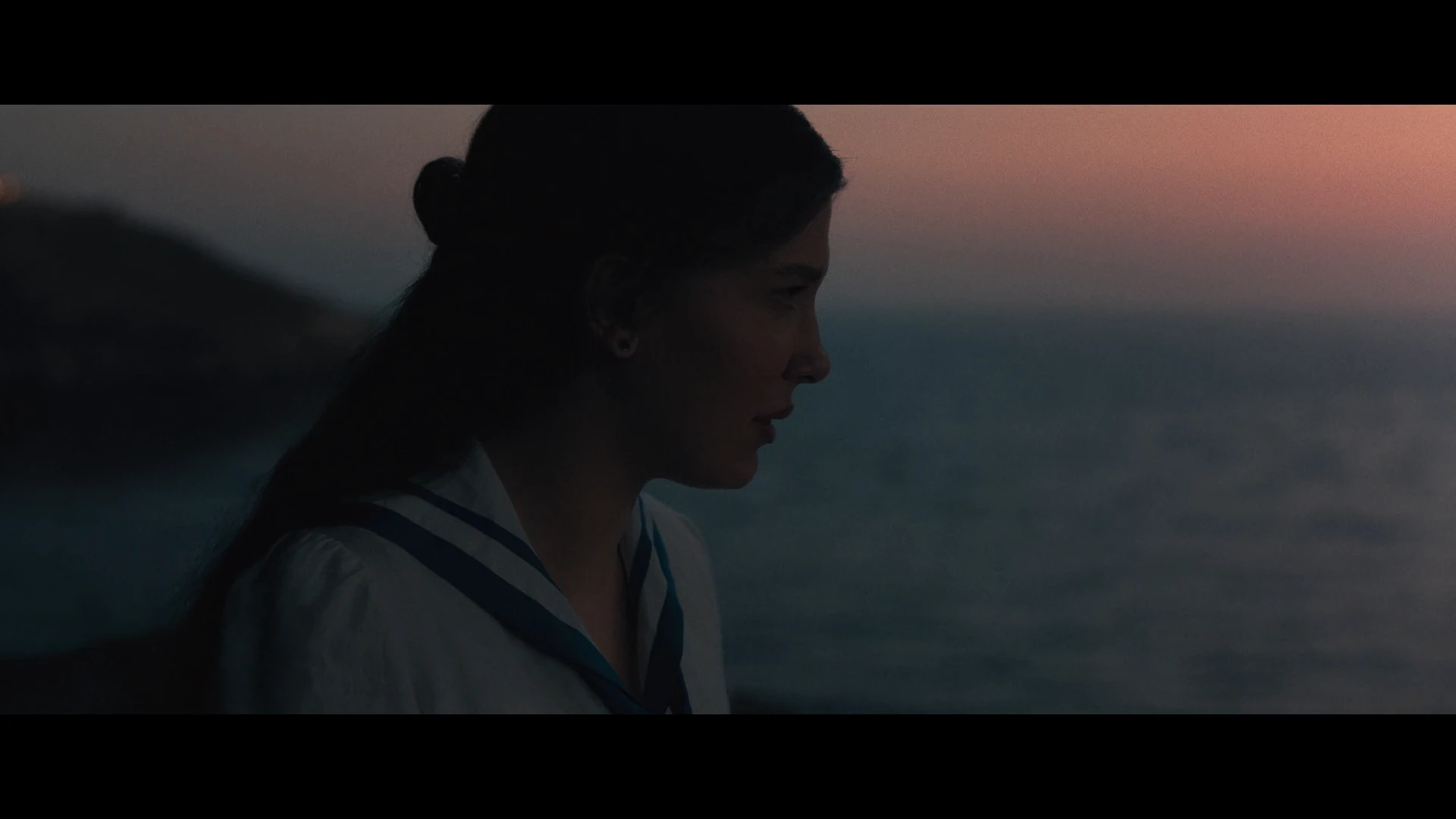 Screenshot 3 - Enola Holmes 3 2026 Hindi Dual Audio
