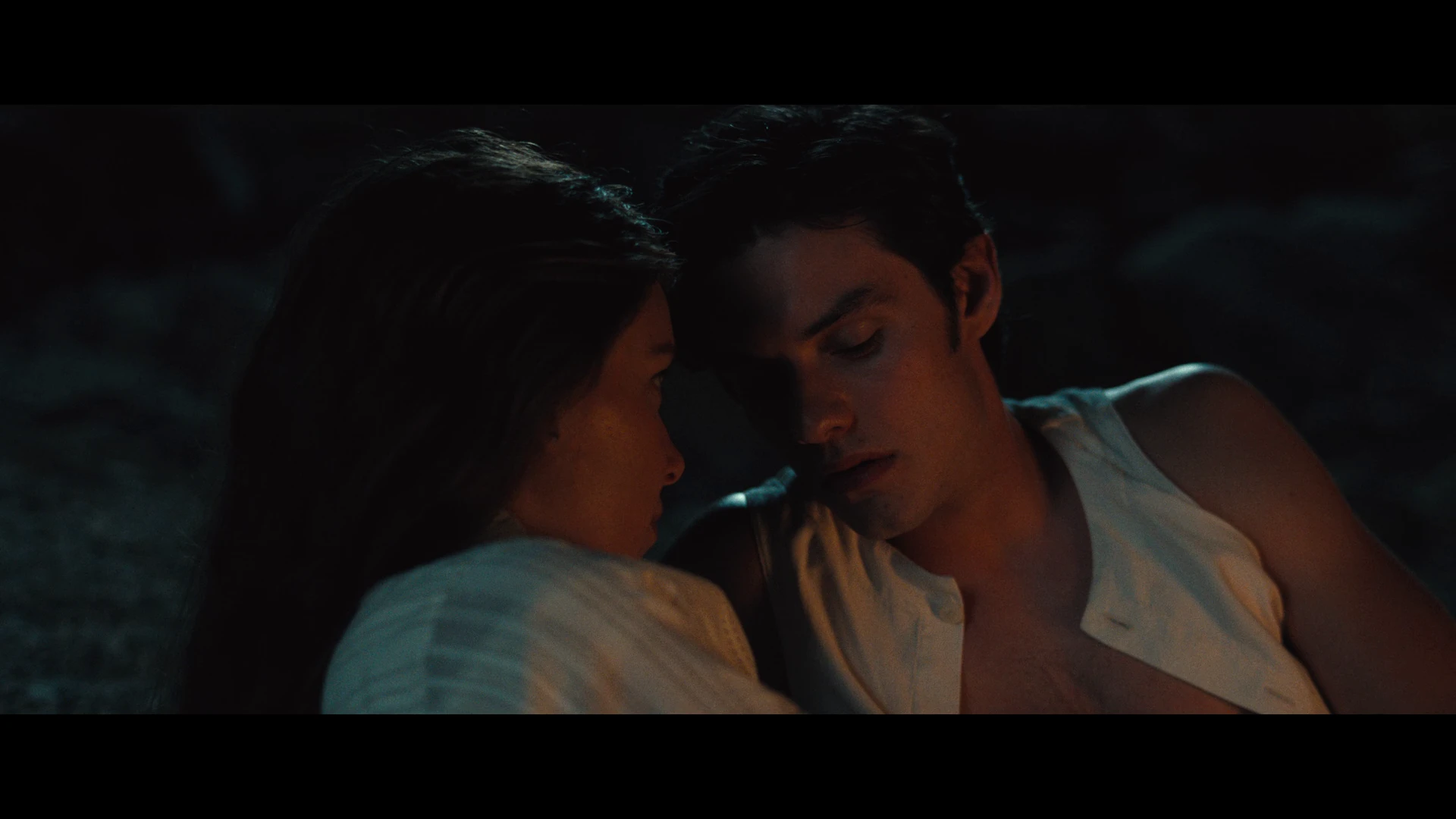 Screenshot 4 - Enola Holmes 3 2026 Hindi Dual Audio