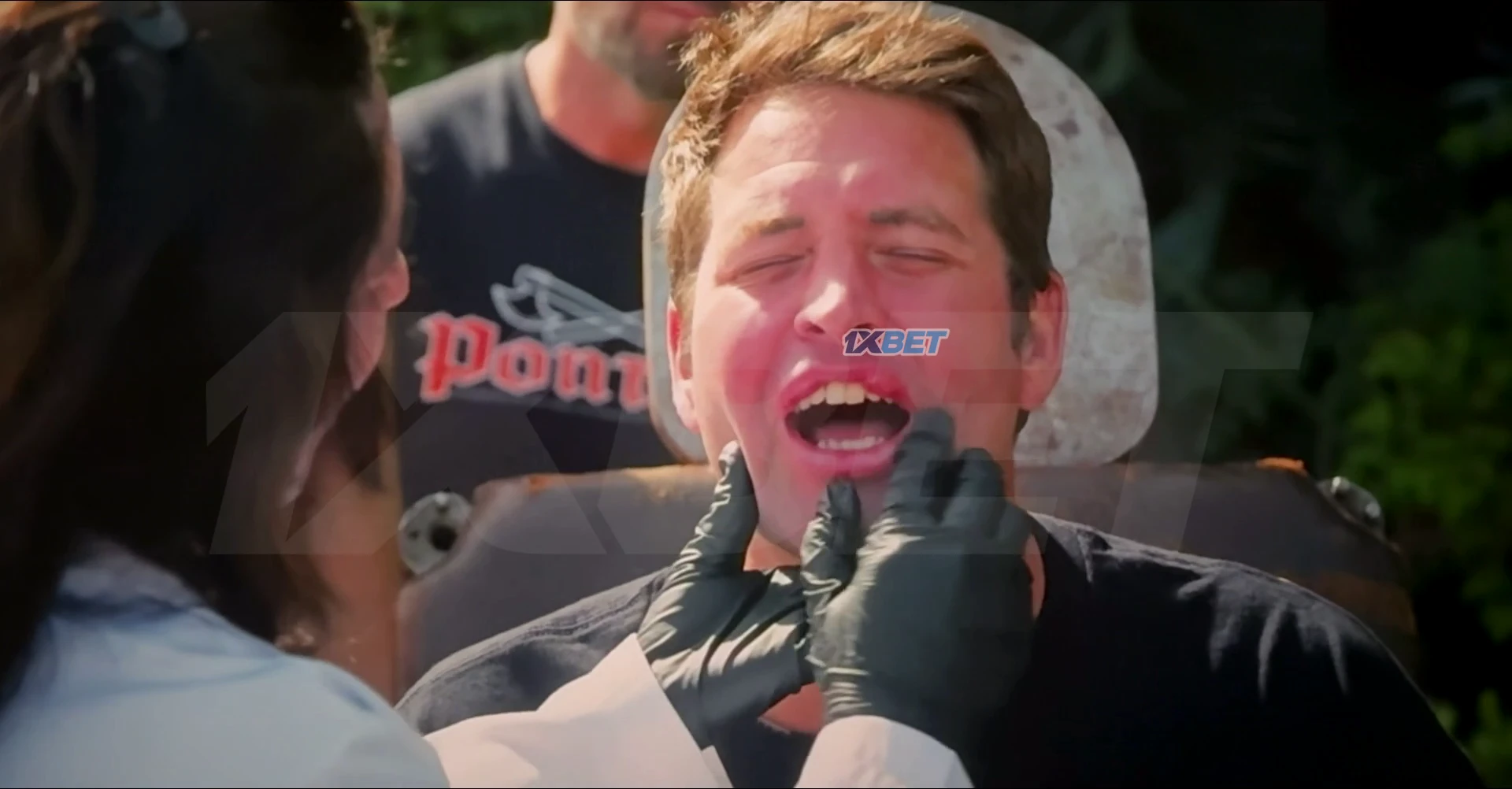 Screenshot 2 - Jackass: Best and Last 2026 English Audio