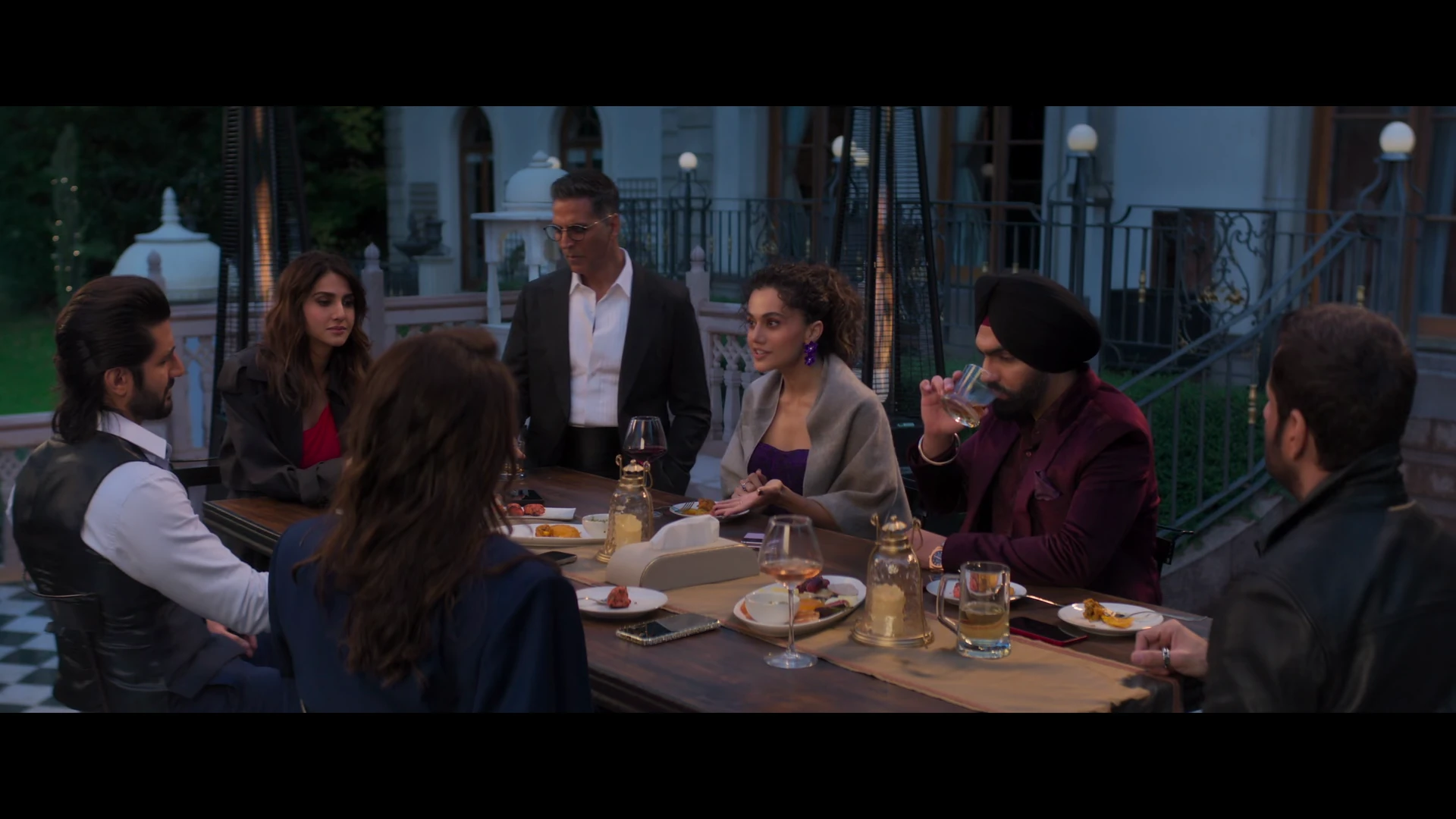 Screenshot 6 - Khel Khel Mein 2024 Hindi Audio