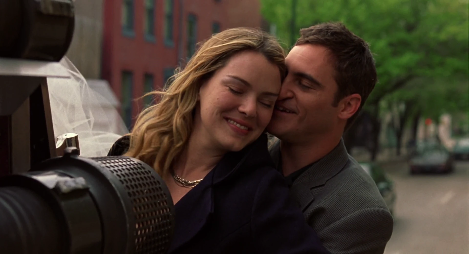 Screenshot 6 - Ladder 49 2004 Hindi Dual Audio