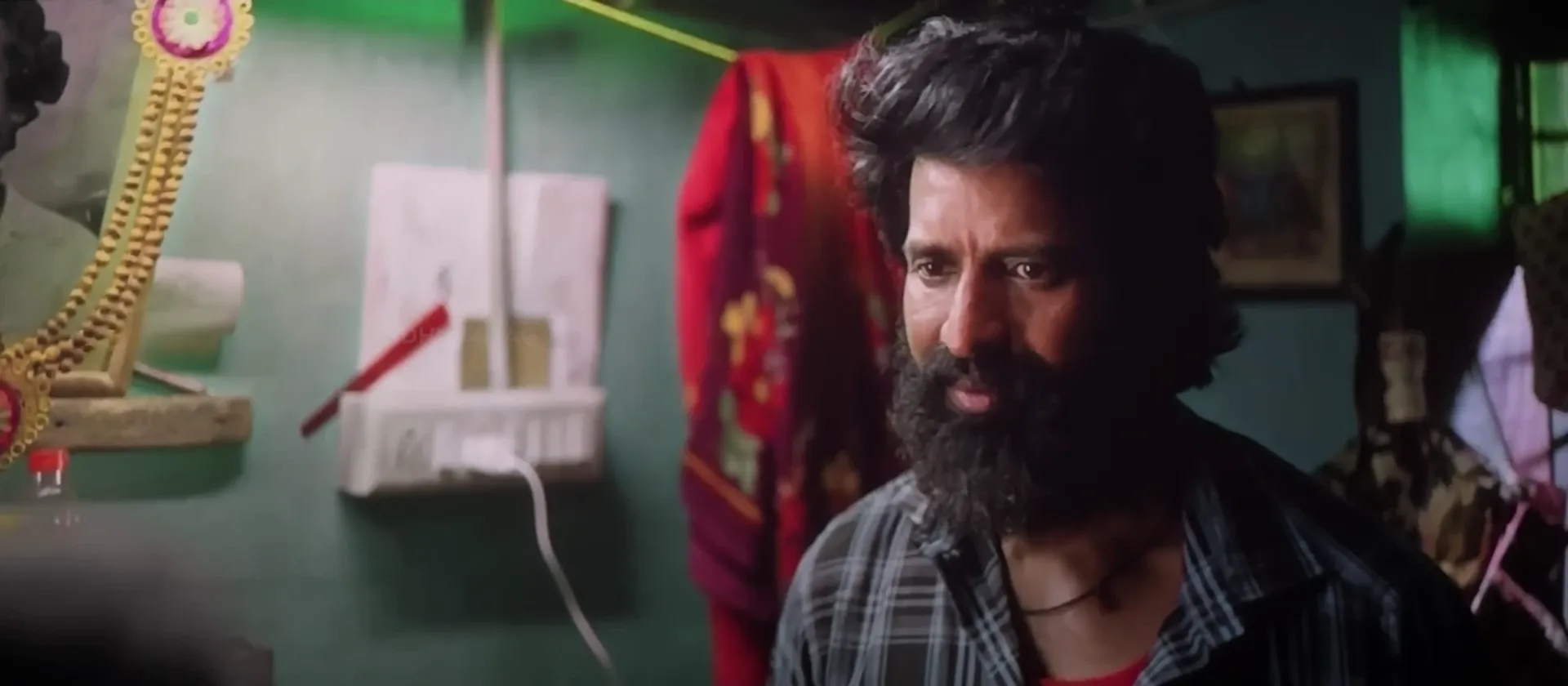 Screenshot 3 - Mandaadi 2026 Tamil Telugu Line Dual Audio V2 HQ
