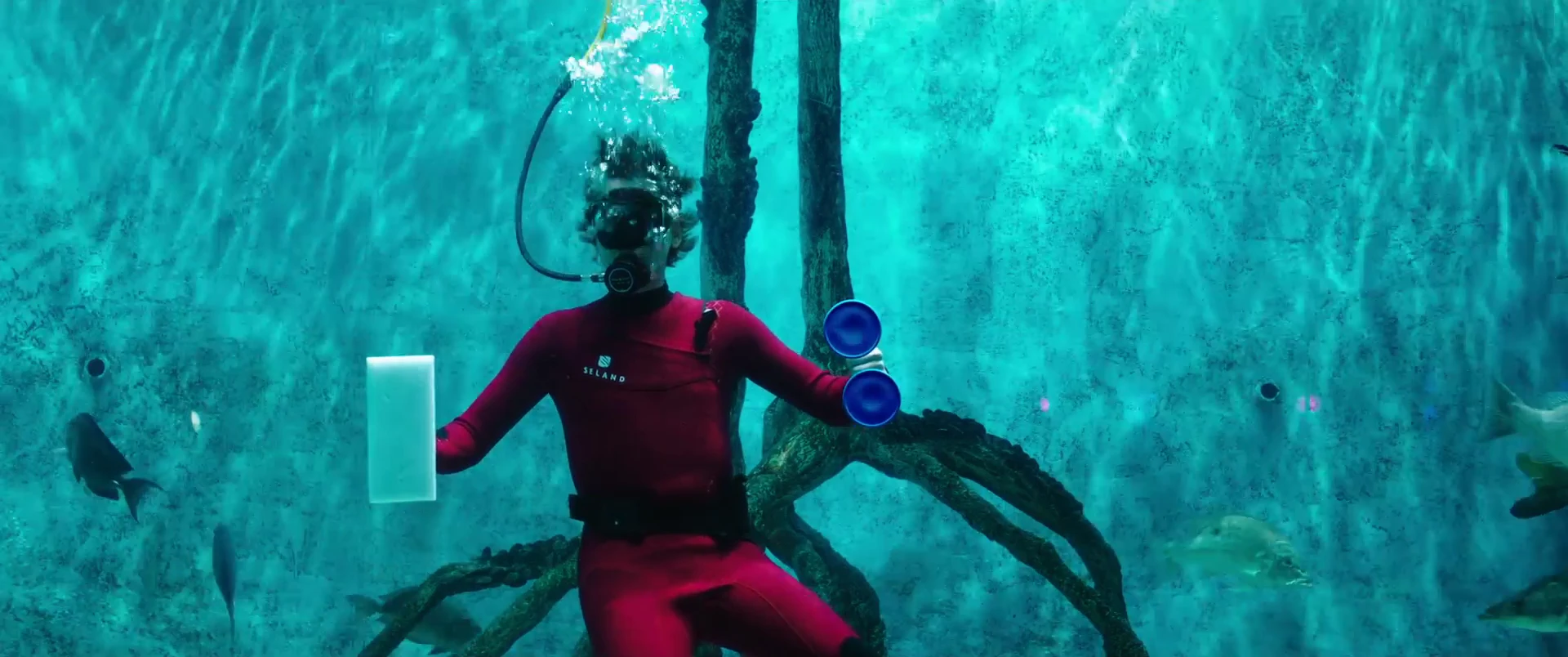 Screenshot 1 - Mermaid 2026 Hindi Dual Audio