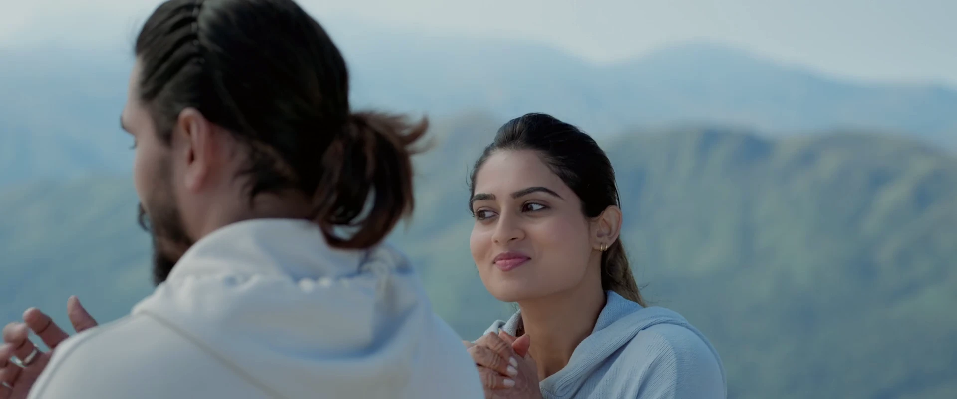 Screenshot 3 - Moda Kavida Vaatavarana 2026 Hindi Dual Audio