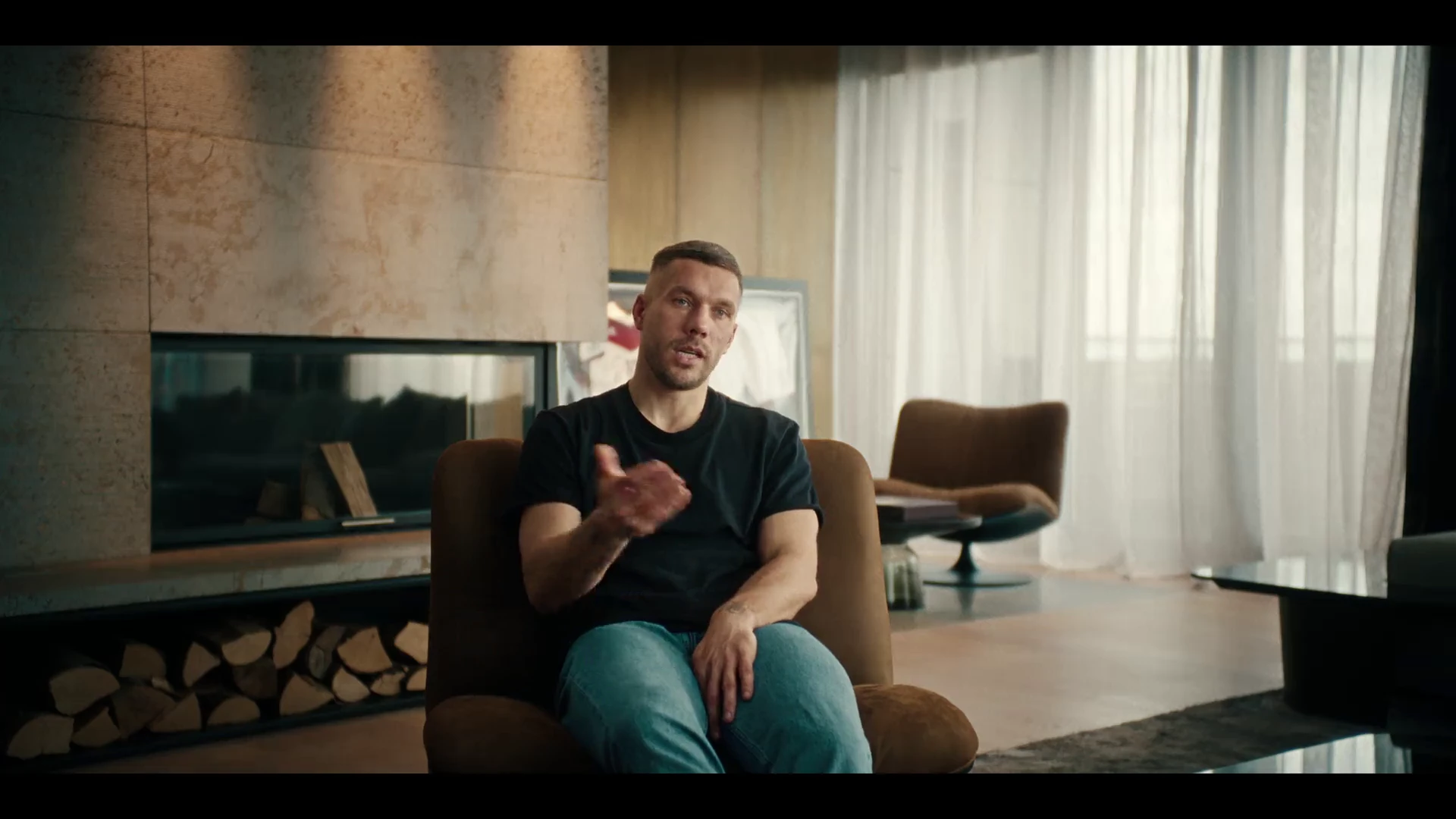 Screenshot 1 - Poldi 2026 Hindi Dual Audio