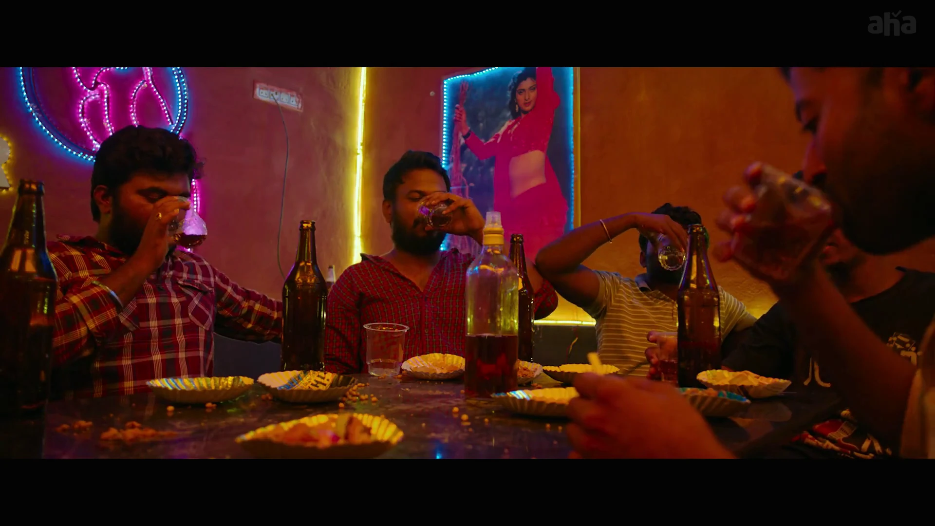 Screenshot 1 - SR Kalyanamandapam 2021 Hindi Dual Audio