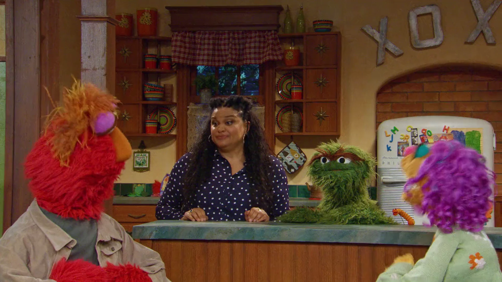 Screenshot 4 - Storm on Sesame Street 2026 Hindi Dual Audio