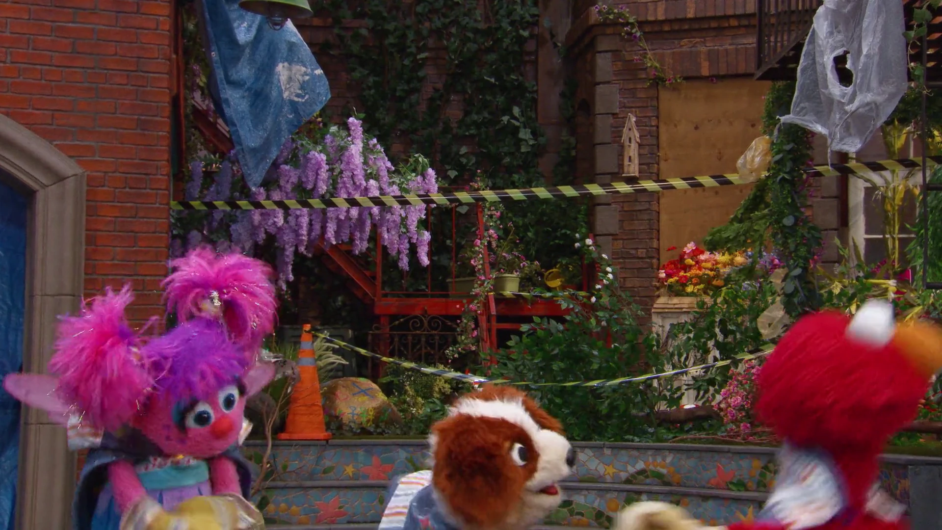 Screenshot 5 - Storm on Sesame Street 2026 Hindi Dual Audio