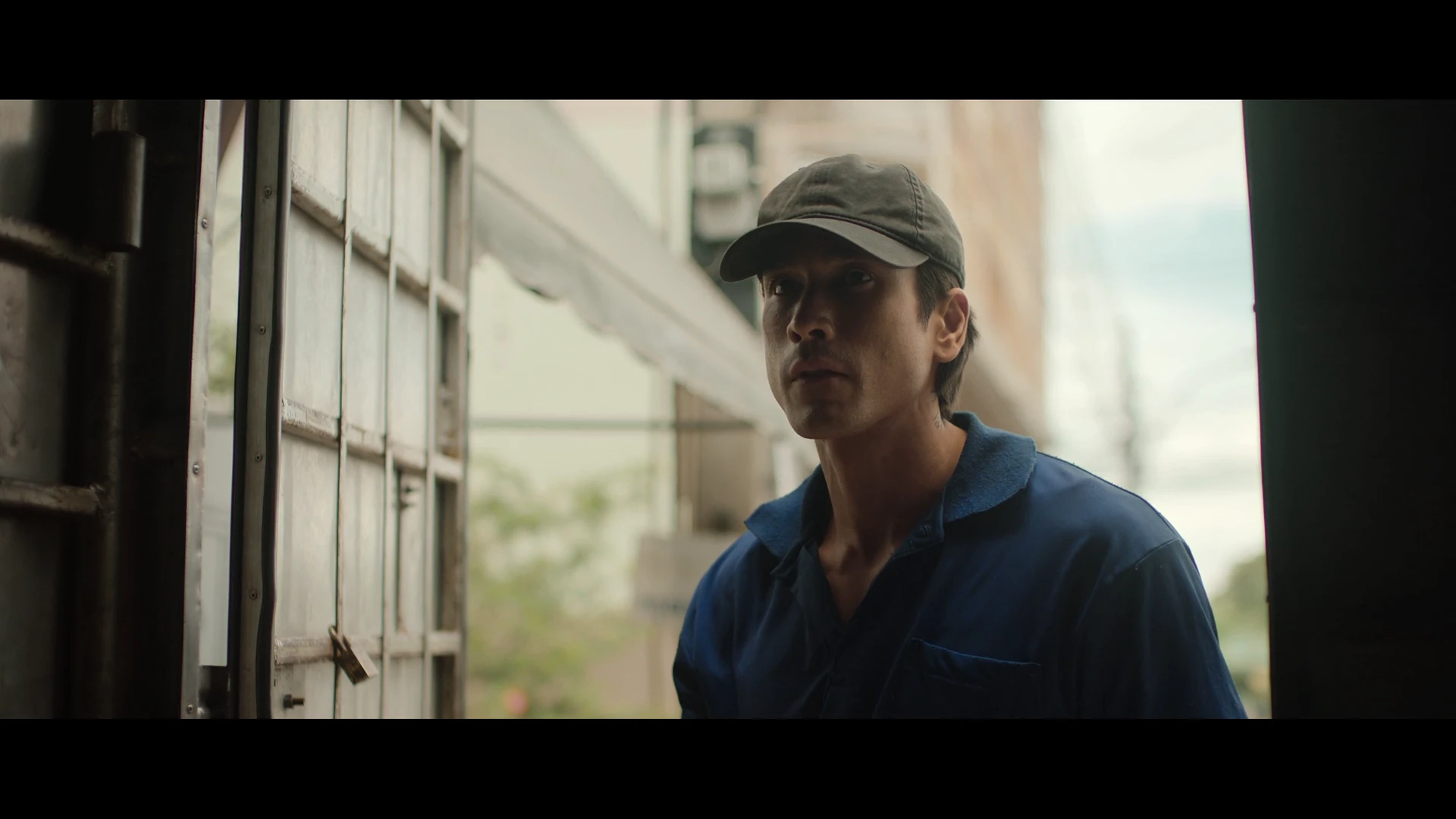 Screenshot 1 - The Debt Collector 2026 Hindi Dual Audio