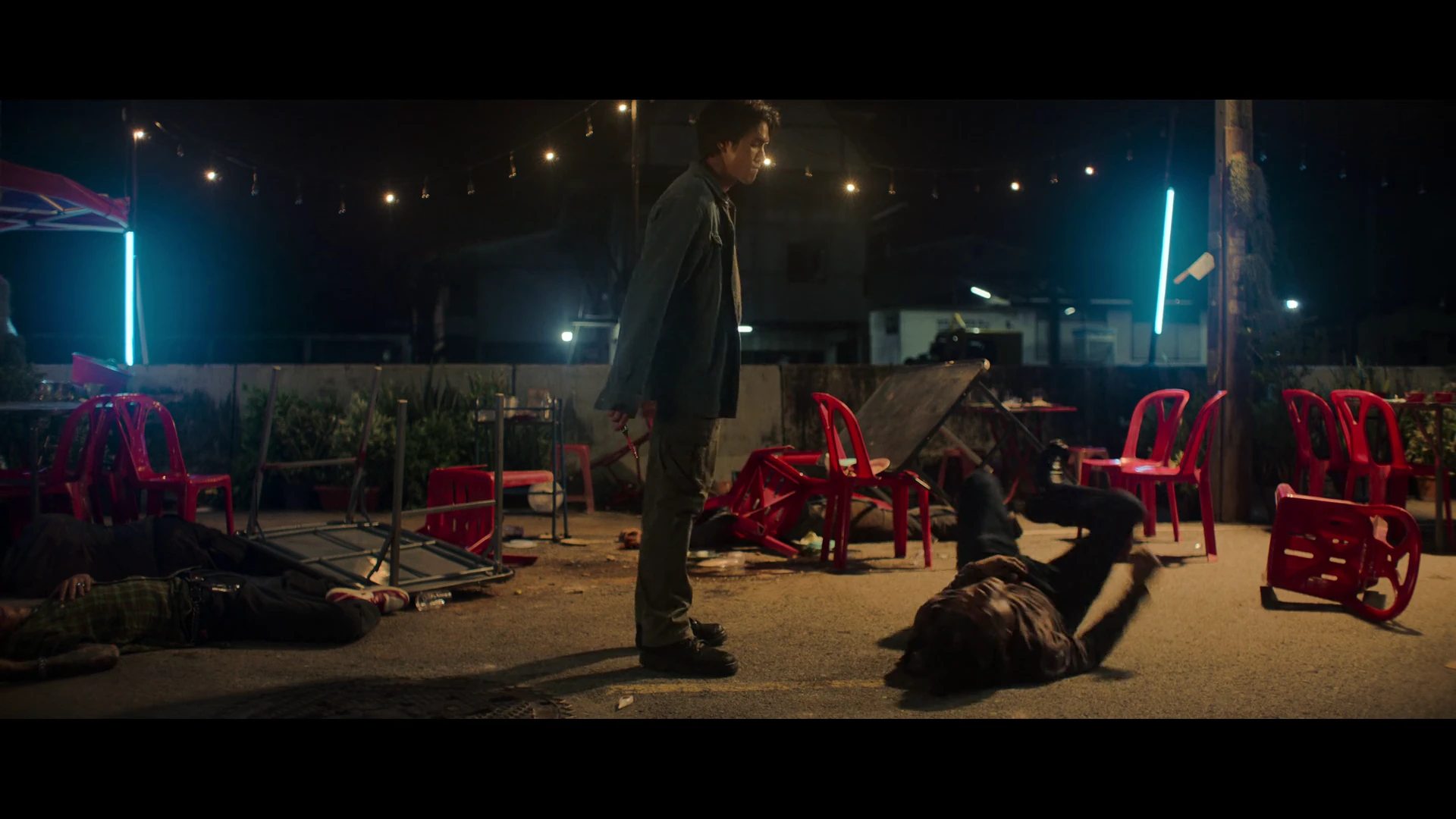 Screenshot 4 - The Debt Collector 2026 Hindi Dual Audio