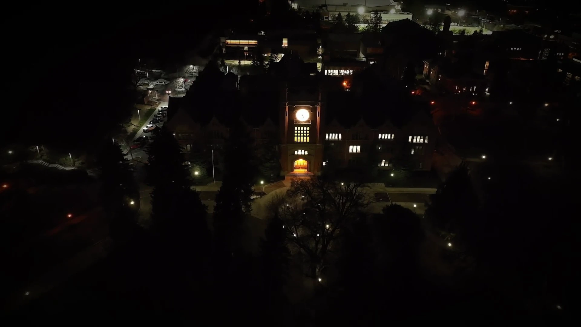 Screenshot 1 - The Idaho College Murders: Catching Kohberger 2026 English Audio