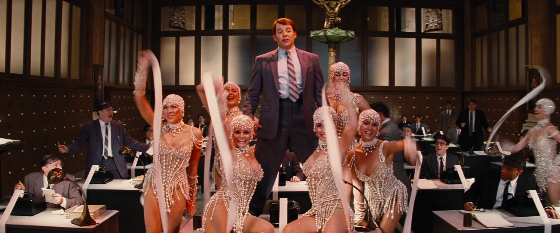 Screenshot 2 - The Producers 2005 Hindi Dual Audio