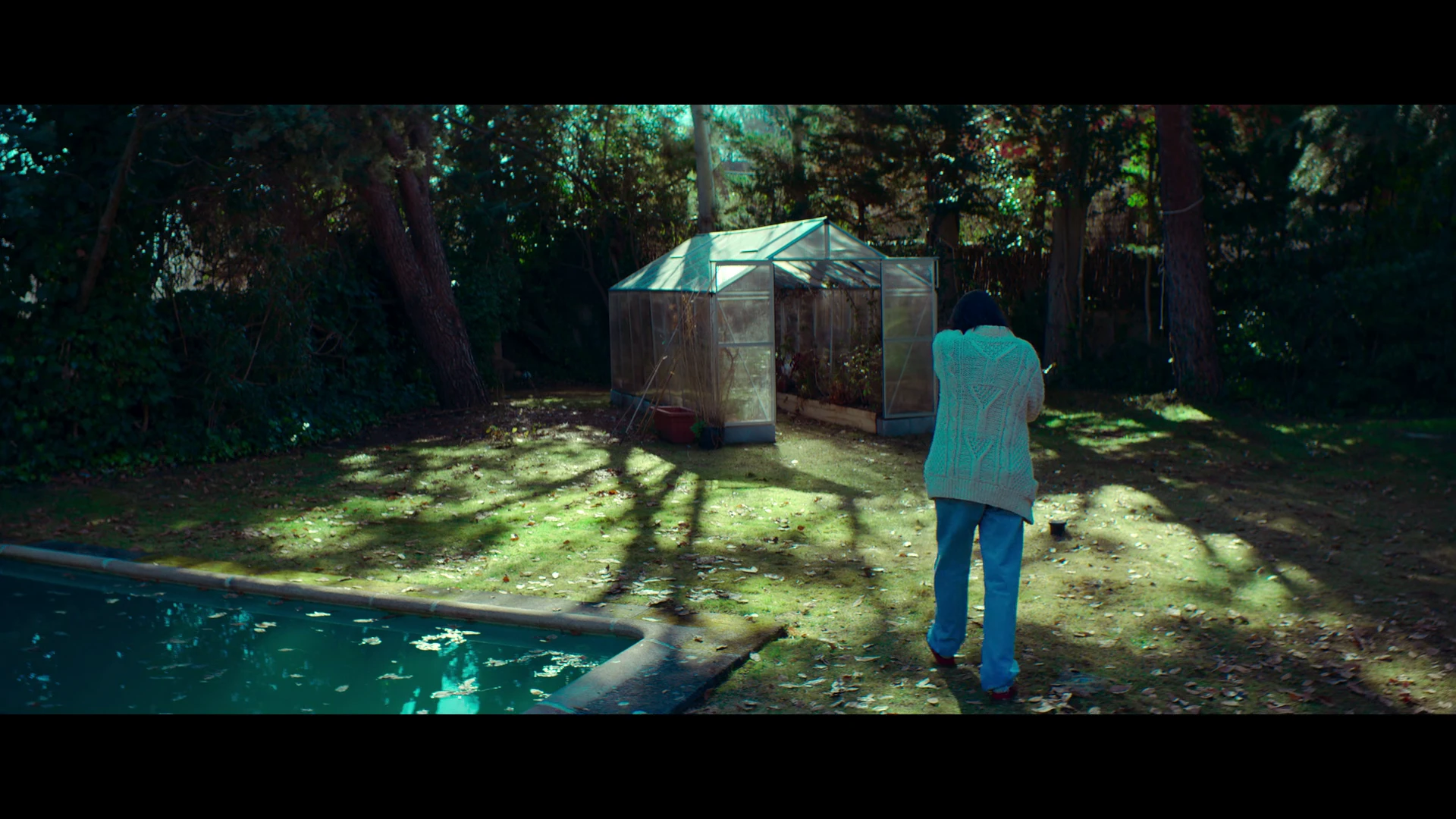 Screenshot 3 - The Truthers 2026 Hindi Dual Audio