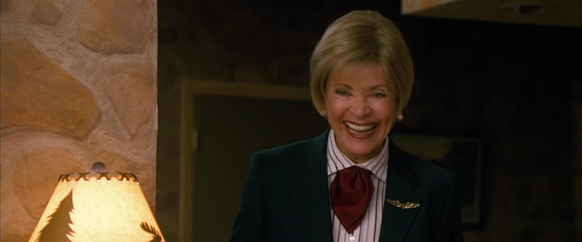 Screenshot 5 - Unaccompanied Minors 2006 Hindi Dual Audio