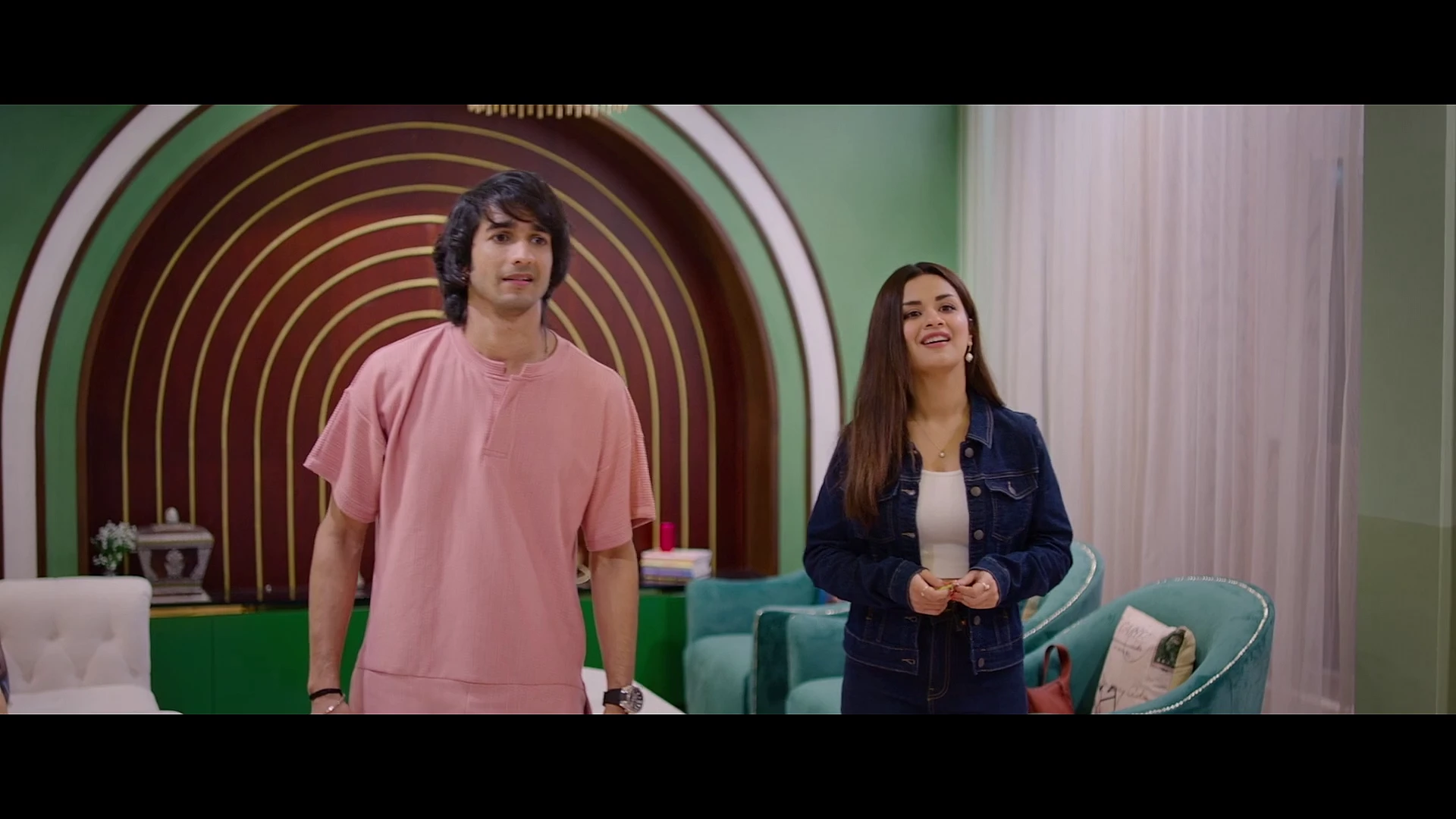 Screenshot 2 - Love in Vietnam 2025 Hindi Audio