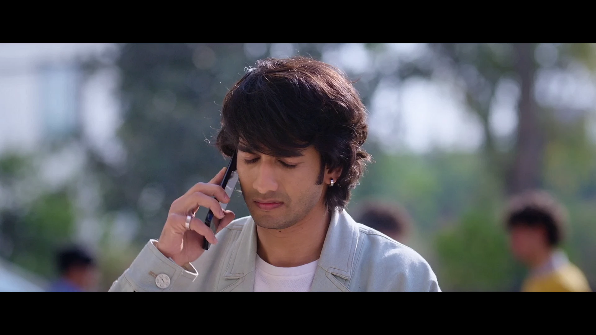 Screenshot 3 - Love in Vietnam 2025 Hindi Audio