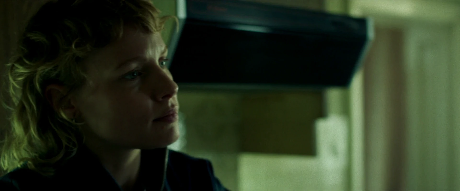 Screenshot 4 - Welcome Home Baby 2025 German Audio