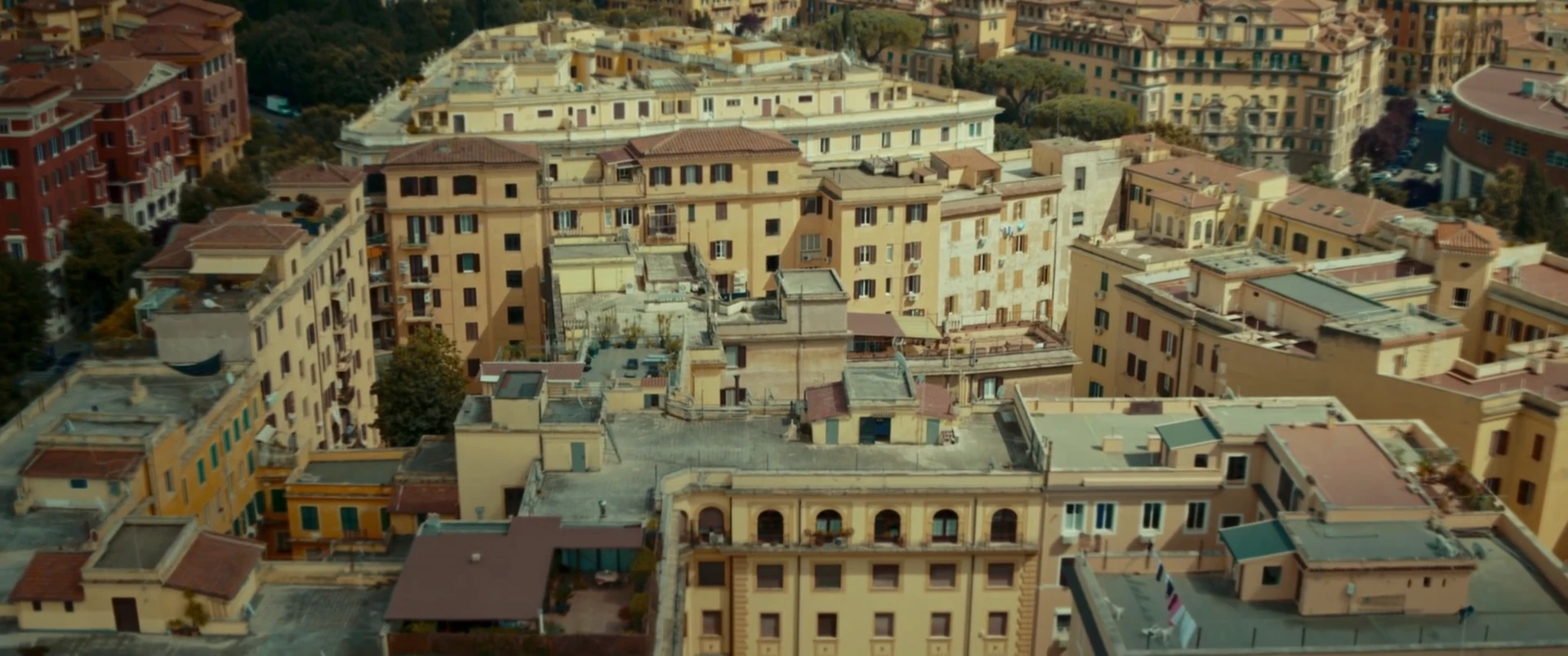 Screenshot 1 - Close to Me 2025 Hindi Dual Audio