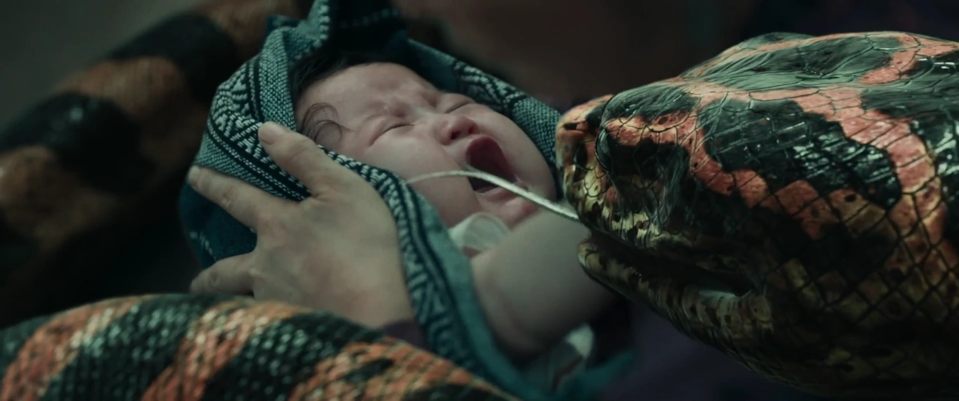 Screenshot 2 - The Snake Girl 2025 Hindi Dual Audio